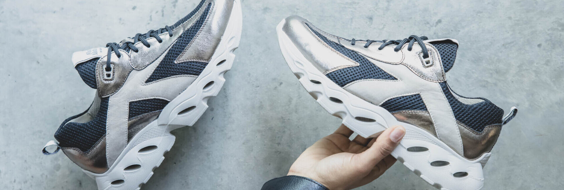 Flow Motion by Durea.